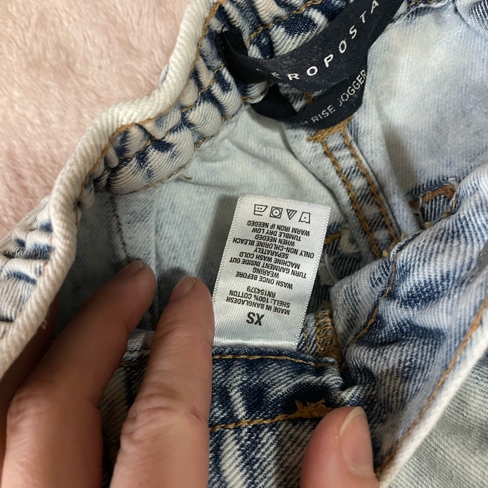 Aeropostale Women's Light Blue Jeggings